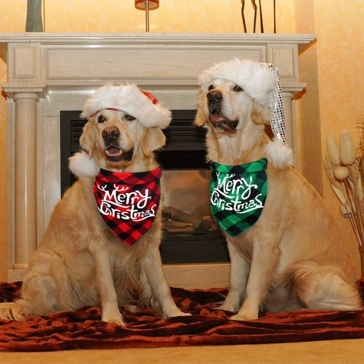 Gadgetzan® Merry Christmas Huidierensjaal – Geruite Driehoek Bandana – Feestelijk en Comfortabel – Voor Middelgrote en Grote Huisdieren - Rood